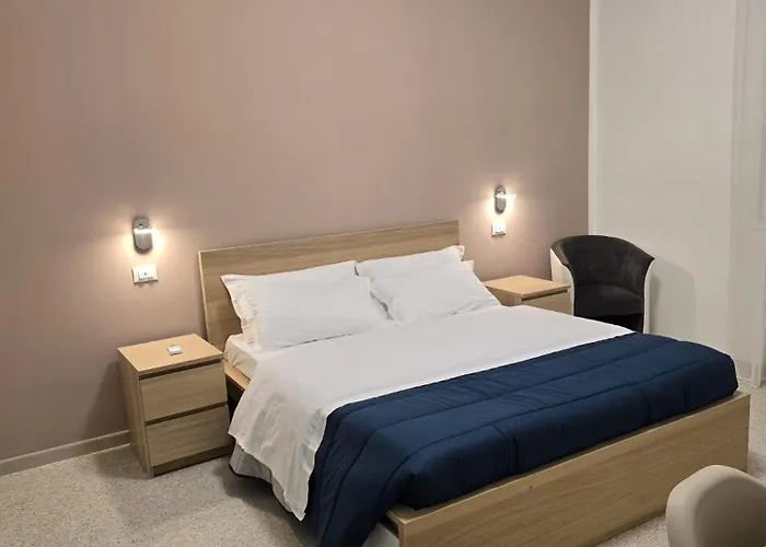 Mmm Train Station 2 ホームステイ *