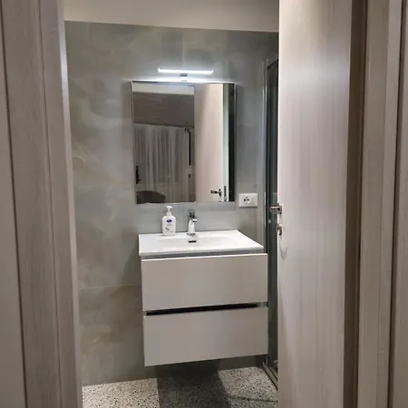 Kwatera prywatna Mmm Train Station 2