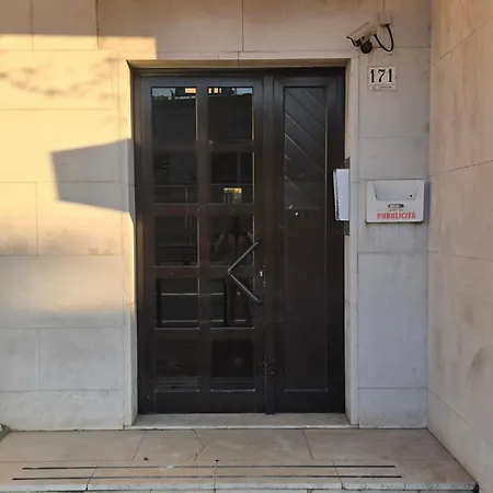 Mmm Train Station 2 Δωμάτια σε οικογενειακή κατοικία Βενετία