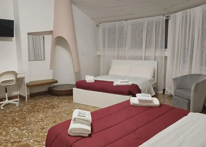 Mmm Train Station 2 Homestay szállás