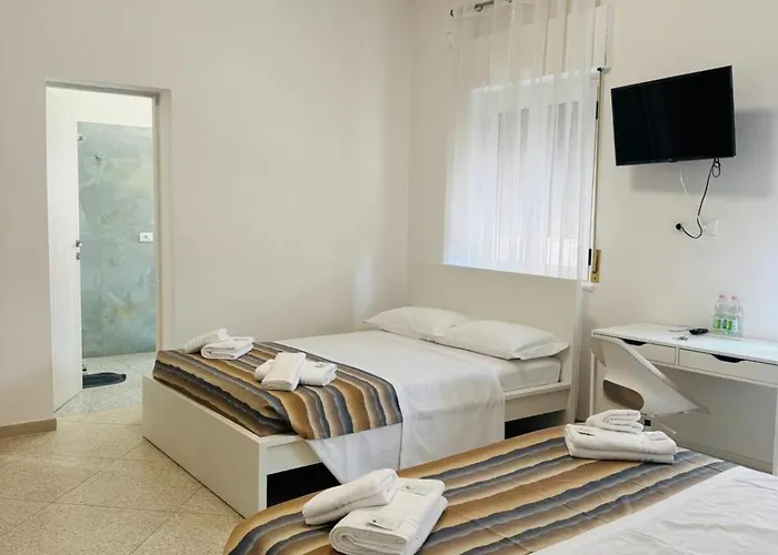 Mmm Train Station 2 Homestay szállás *